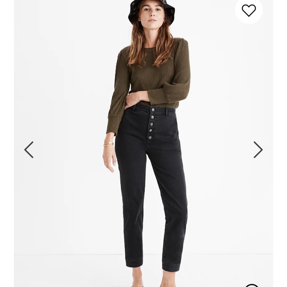 Madewell Tapered Jeans in Washed Black - size 26